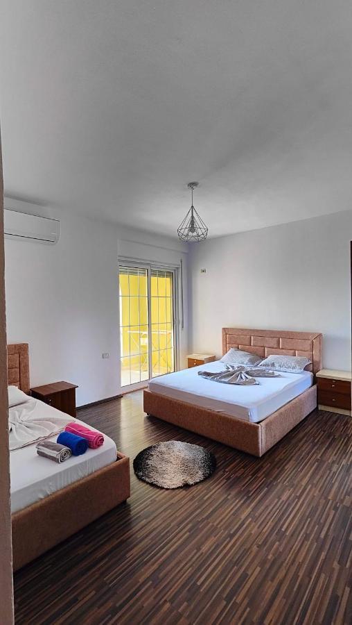 Appartamento Familiare Di Toni Shkoder Exterior photo